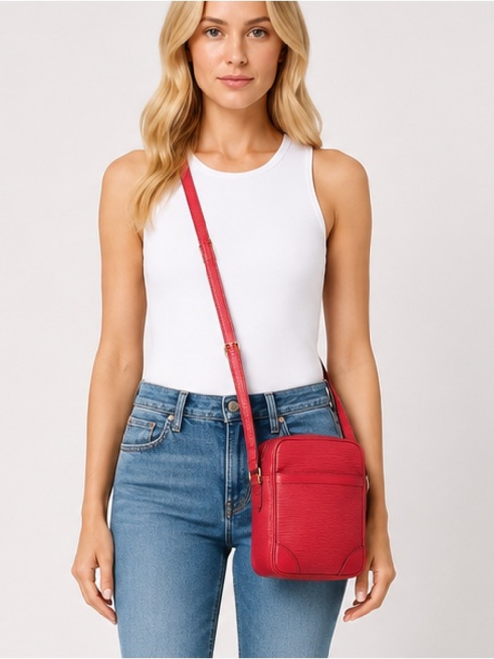 Louis Vuitton Red Epi Leather Danube Crossbody Bag Vintage 1989 Authentic